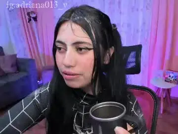Chaturbate Live Porn of nidrii_07