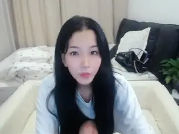 Chaturbate Free Porn Cam of bhwuyulian