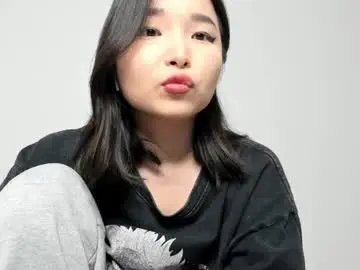 Chaturbate Live Sex Cam of mia_soyun