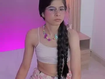 Chaturbate Nude Webcam of carlina_15