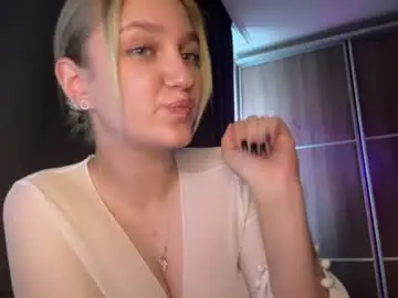 Chaturbate Best live sex cam show of kiramoon_8