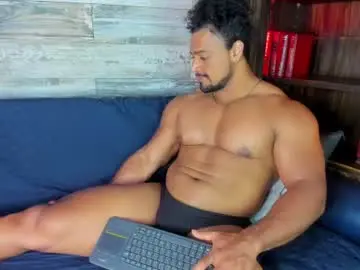 Chaturbate Best live sex cam show of mike_estevess
