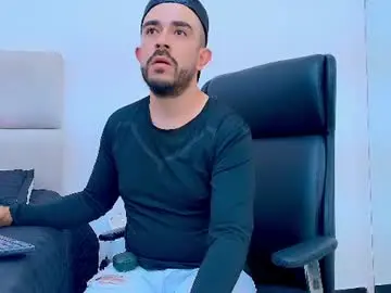 Chaturbate Sex Cam of nicosaint_