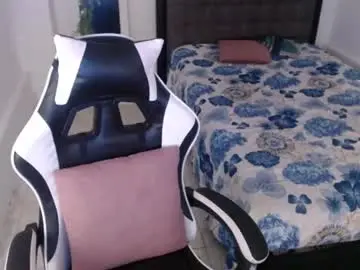 Chaturbate Watch Live Sex Cams of ari_2dcouple