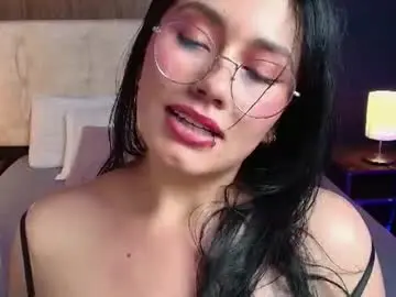 Chaturbate Live Porn of lauraruiz1