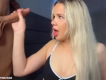 Chaturbate Sex Cam of leo_kitty