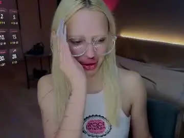 Chaturbate Watch Live Sex Cams of luna_beverly