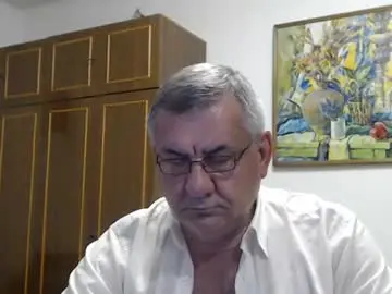 Chaturbate Watch Live Sex Cams of machomale3