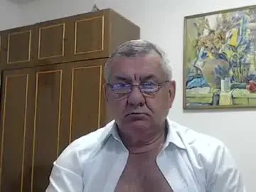 Chaturbate Watch Live Sex Cams of machomale3