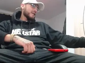 Chaturbate Live Sex Cam of malek_xarx