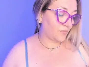 Chaturbate Live Sex of naty__mature_