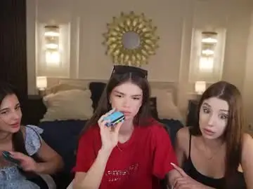 Chaturbate Live Porn of bright_diamonds_054