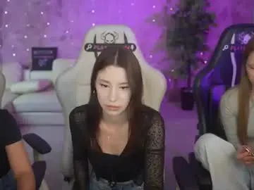 Chaturbate Live Porn of bright_diamonds_054