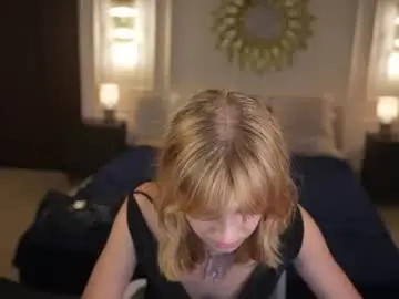 Chaturbate Free Porn Cam of bright_diamonds_054