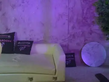 Chaturbate Private Sex Chat of bright_diamonds_054