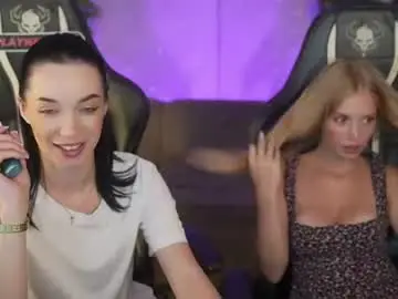Chaturbate Live Sex of bright_diamonds_054