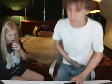 Chaturbate Live Porn of bright_diamonds_054