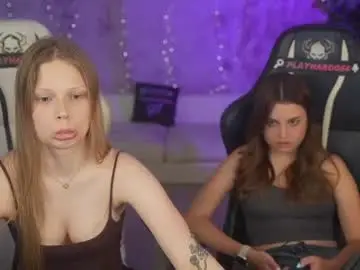 Chaturbate Live Sex Cam of bright_diamonds_054