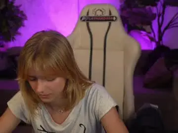 Chaturbate Live Porn of bright_diamonds_054