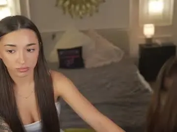 Chaturbate Best live sex cam show of bright_diamonds_054