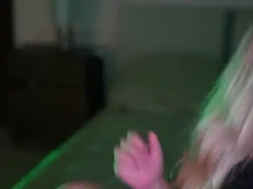 Chaturbate Watch Live Sex Cams of bright_diamonds_054
