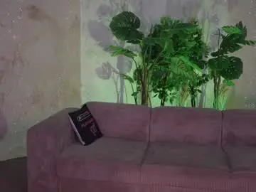 Chaturbate Best live sex cam show of bright_diamonds_054