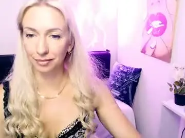 Chaturbate Adult Webcams of cute_smile_shy