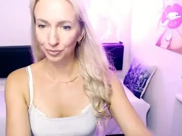 Chaturbate Adult Webcams of cute_smile_shy