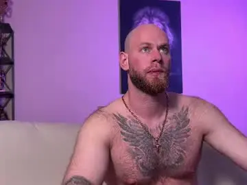 Chaturbate Live Sex Cam of firebeard_