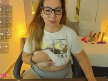 Chaturbate Live Sex of gisela27
