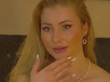 Chaturbate Watch Live Sex Cams of misshanight