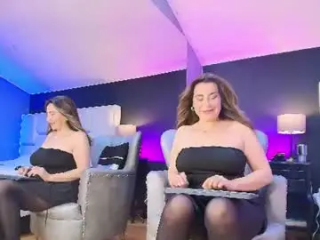 Chaturbate Nude Webcam of samanthamilf__
