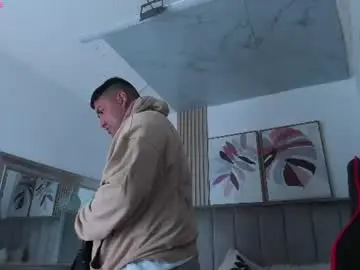 Chaturbate Best live sex cam show of cloe_x_billy