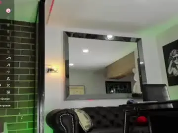 Chaturbate Best live sex cam show of pretur_crubaa
