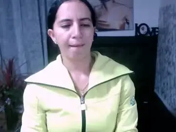 Chaturbate Adult Video Chat of samantha2girl