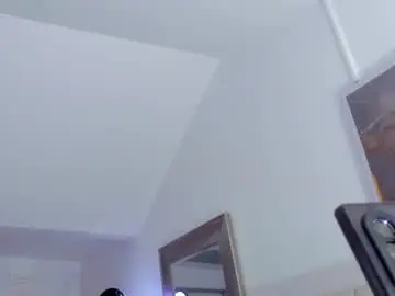 Chaturbate Live Sex of halie728