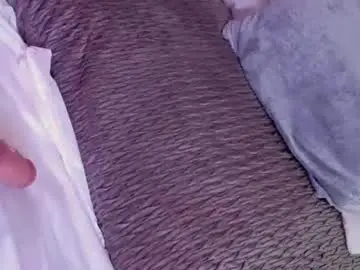 Chaturbate Nude Webcam of halie728
