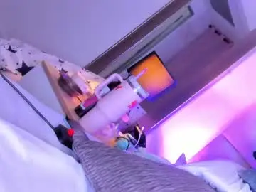 Chaturbate Watch Live Sex Cams of halie728