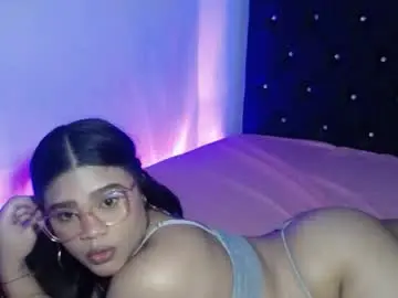 Chaturbate Sex Cam of isamoon99