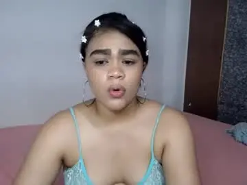 Chaturbate Free Live Porn of isamoon99