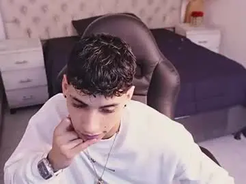 Chaturbate Live Sex of jhoanleandro