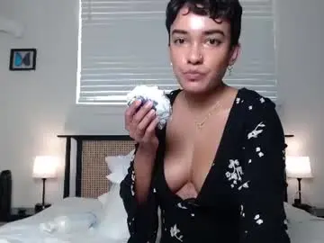 Chaturbate Adult Webcams of thenaturallovers