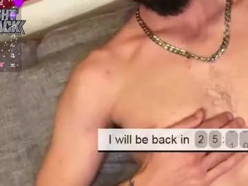 Chaturbate Live Sex Cam of zeyn_edwards