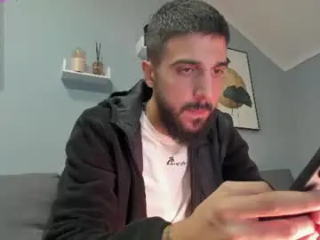 Chaturbate Free Live Porn of zeyn_edwards