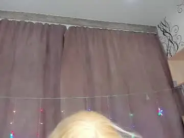 Chaturbate Nude Webcam of cosmic_girll
