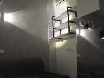 Chaturbate Free Live Porn of elliot_muscle04
