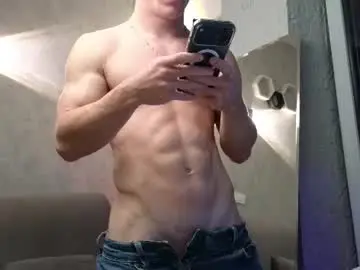 Chaturbate Live Sex Cam of elliot_muscle04