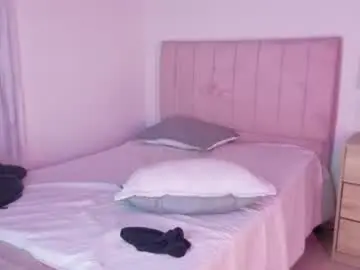 Chaturbate Sex Cam of miia_thompson_1