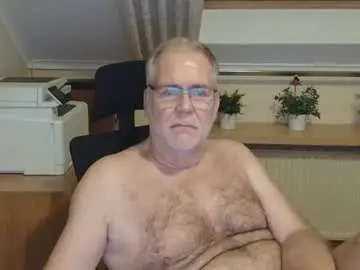 Chaturbate Live Sex Cam of pasmale68