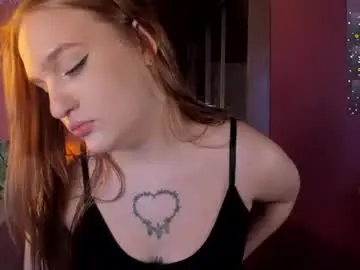 Chaturbate Sex Cam of caroline_kiparis